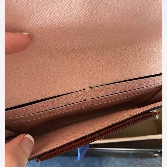 Louis Vuitton Jeanne Wallet - Picture 5 of 5